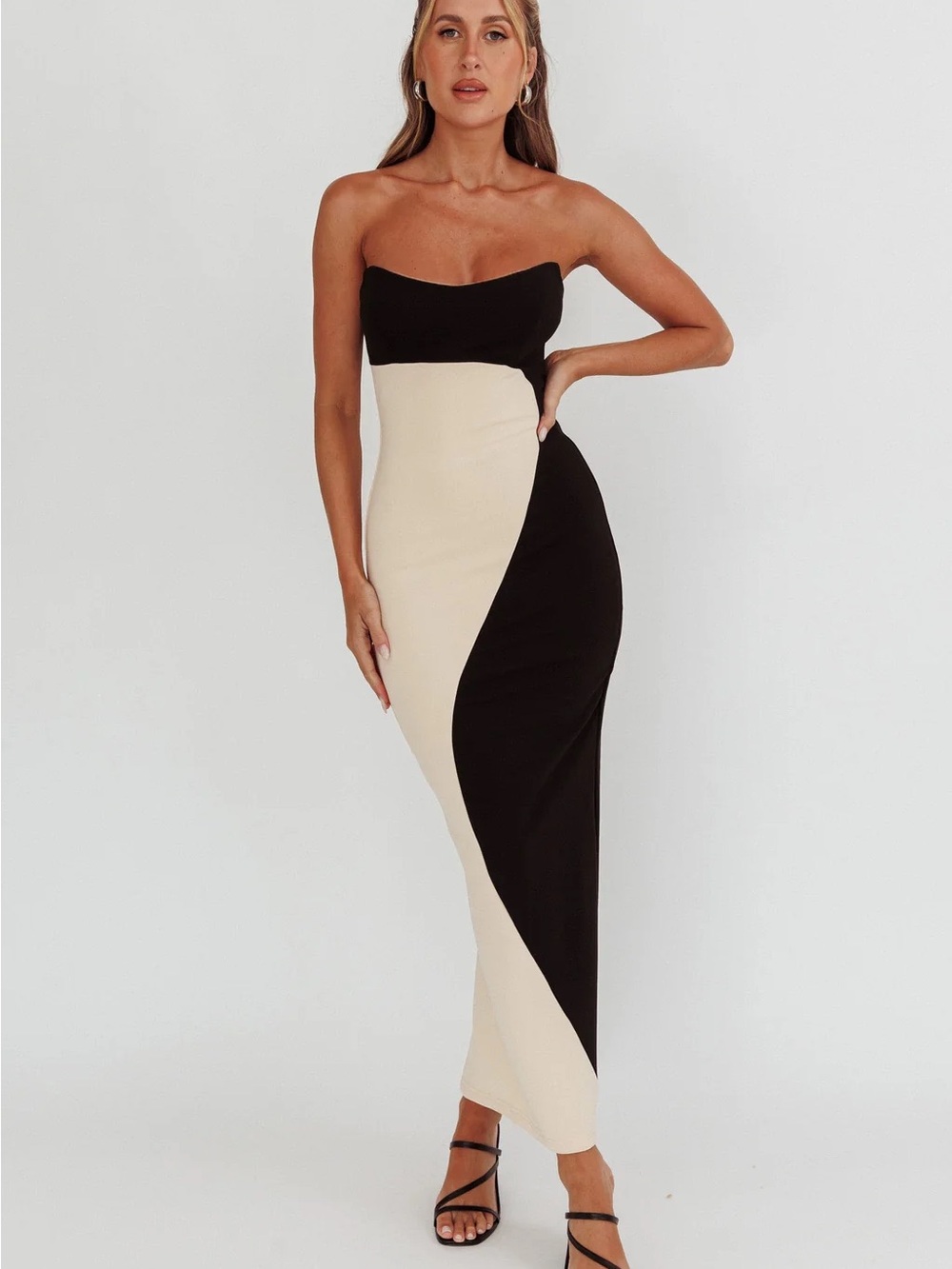 NWOT Regent Strapless Maxi Dress